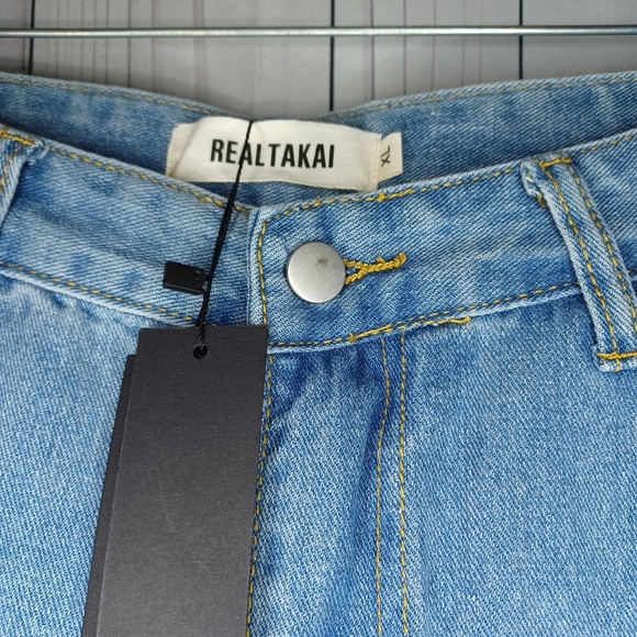 RealTakai Classic Blue Denim Jeans NWT - Picture 4 of 13